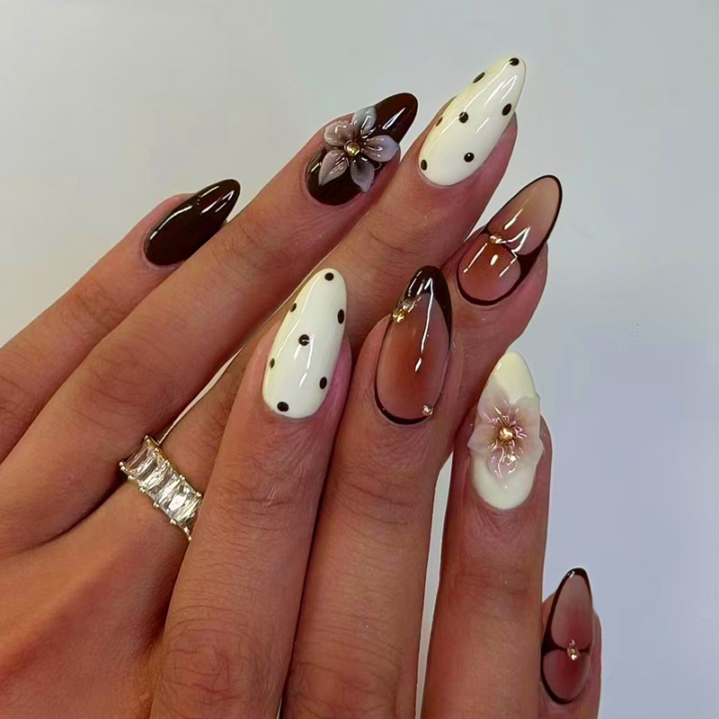 24 шт. готовых накладных ногте – обзор и цена Nail Art Press On